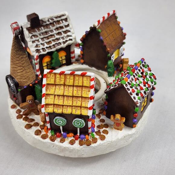 Gingerbread Houses Village Candle Jar Capper, S'Toppers The Soot Stopper Topper - Picture 2 of 9